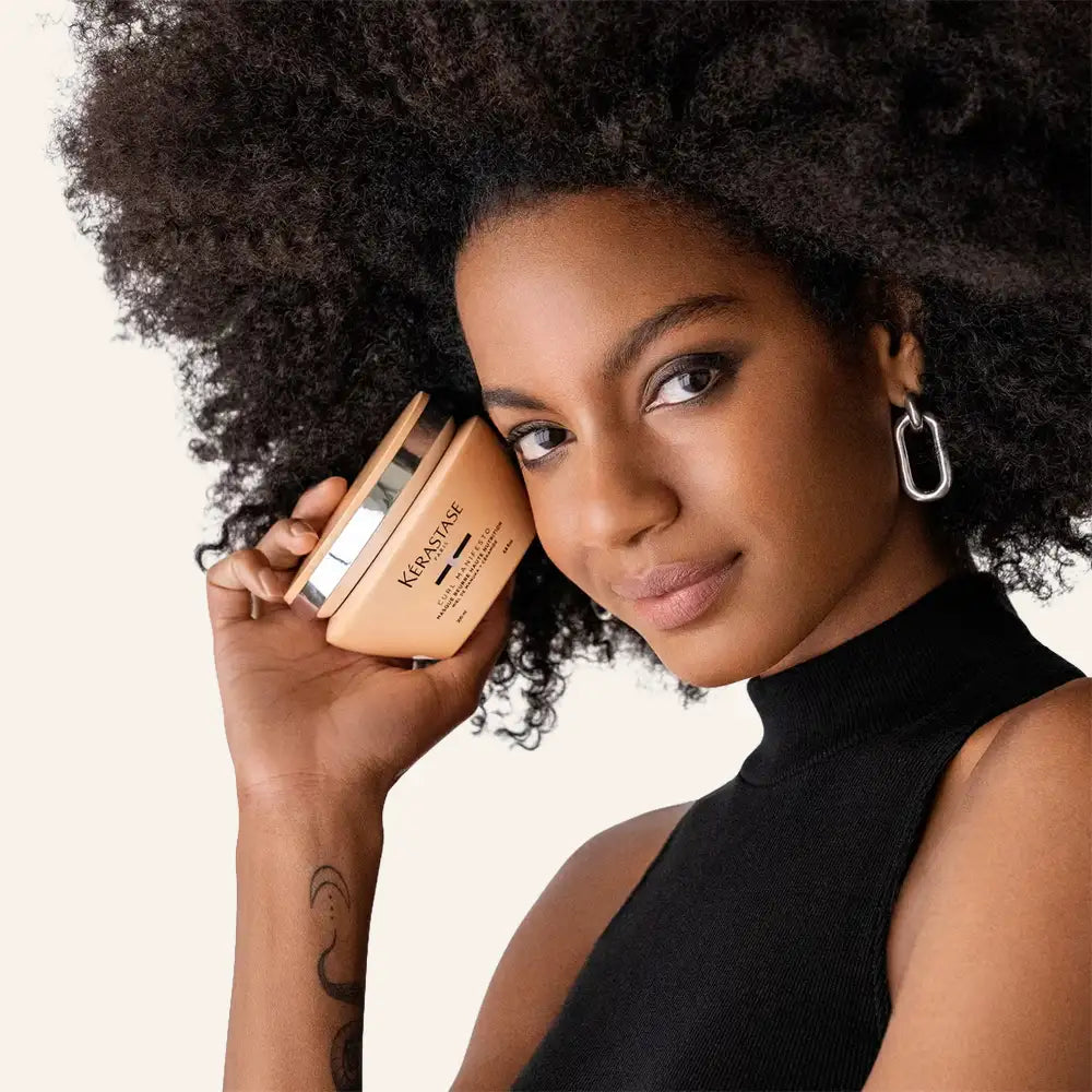 la gamme Curl Manifesto : cheveux bouclés